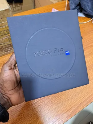 New Vivo X200 Pro 512 GB White