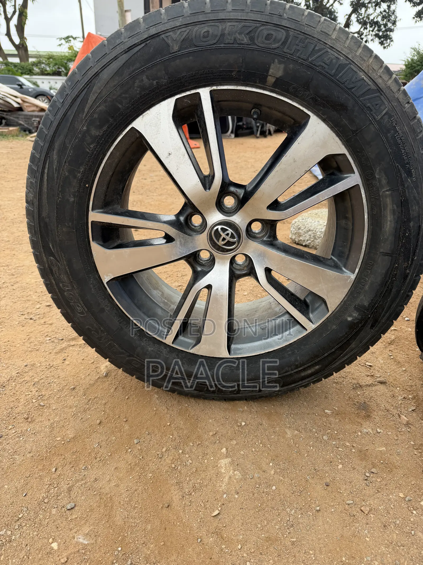 Toyota Rav4 Rim With Tyres