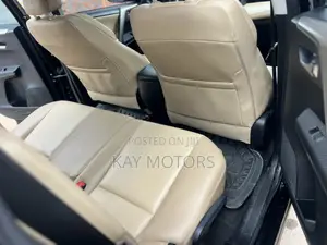 Toyota RAV4 Limited AWD (2.5L 4cyl 6A) 2016 Black
