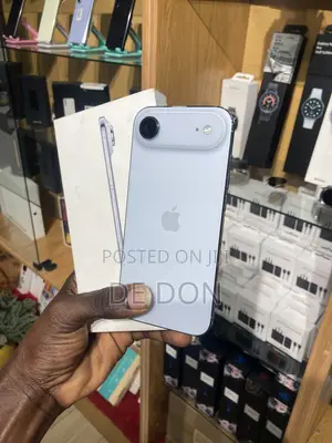 New Apple iPhone Air 256 GB