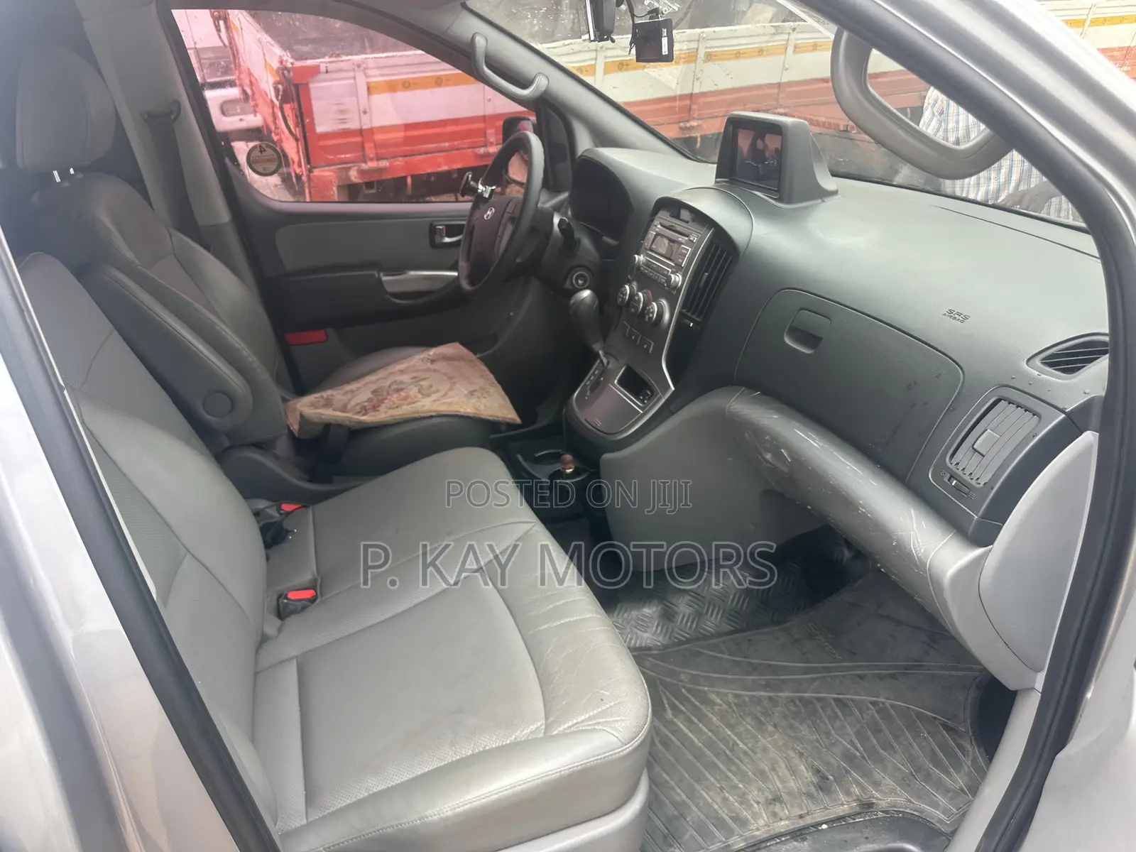 Hyundai Starex 2015 Grey