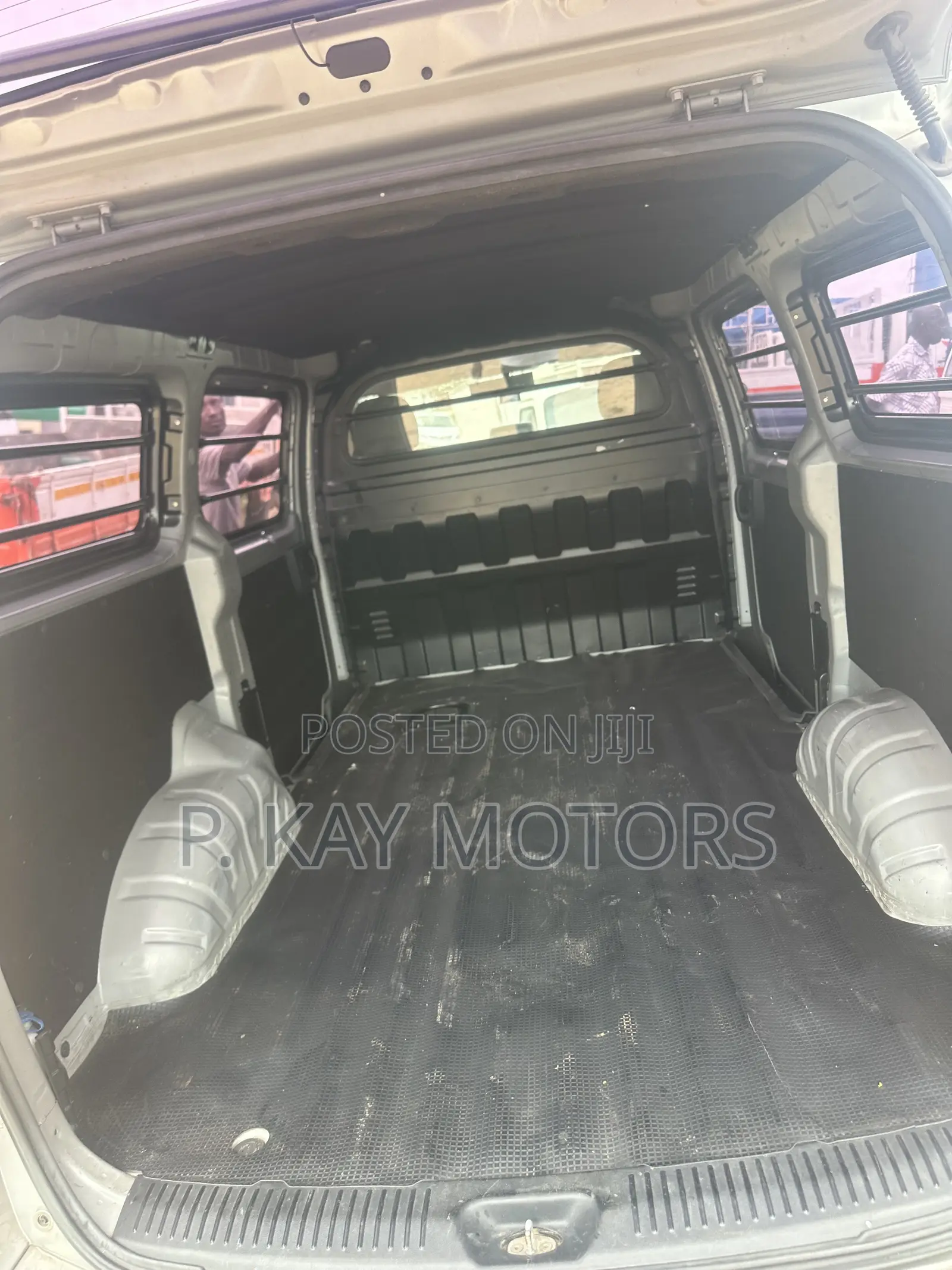 Hyundai Starex 2015 Grey