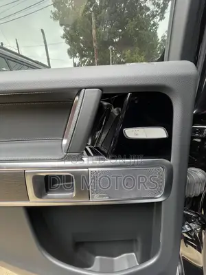 New Mercedes-Benz G-Class 2025 Black