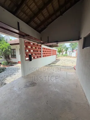 3bdrm House in Acp Main. Estate for rent