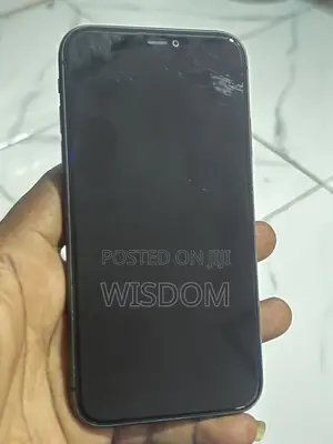 Apple iPhone 11 64 GB Black
