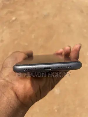 Apple iPhone 11 128 GB Black