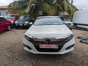 Honda Accord 2018 White