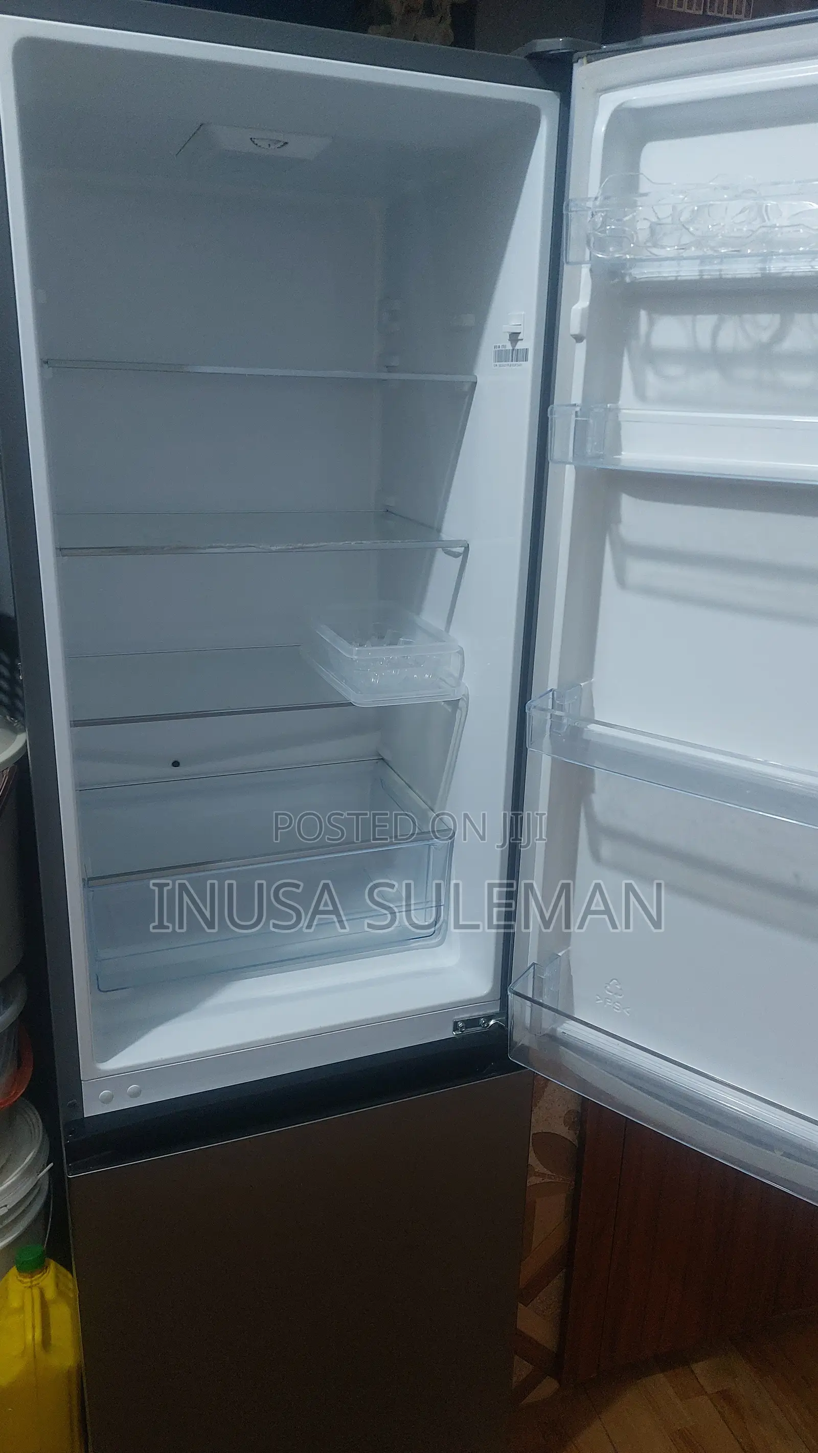 Hisense Fridge 268L 2 Doors Very Neat