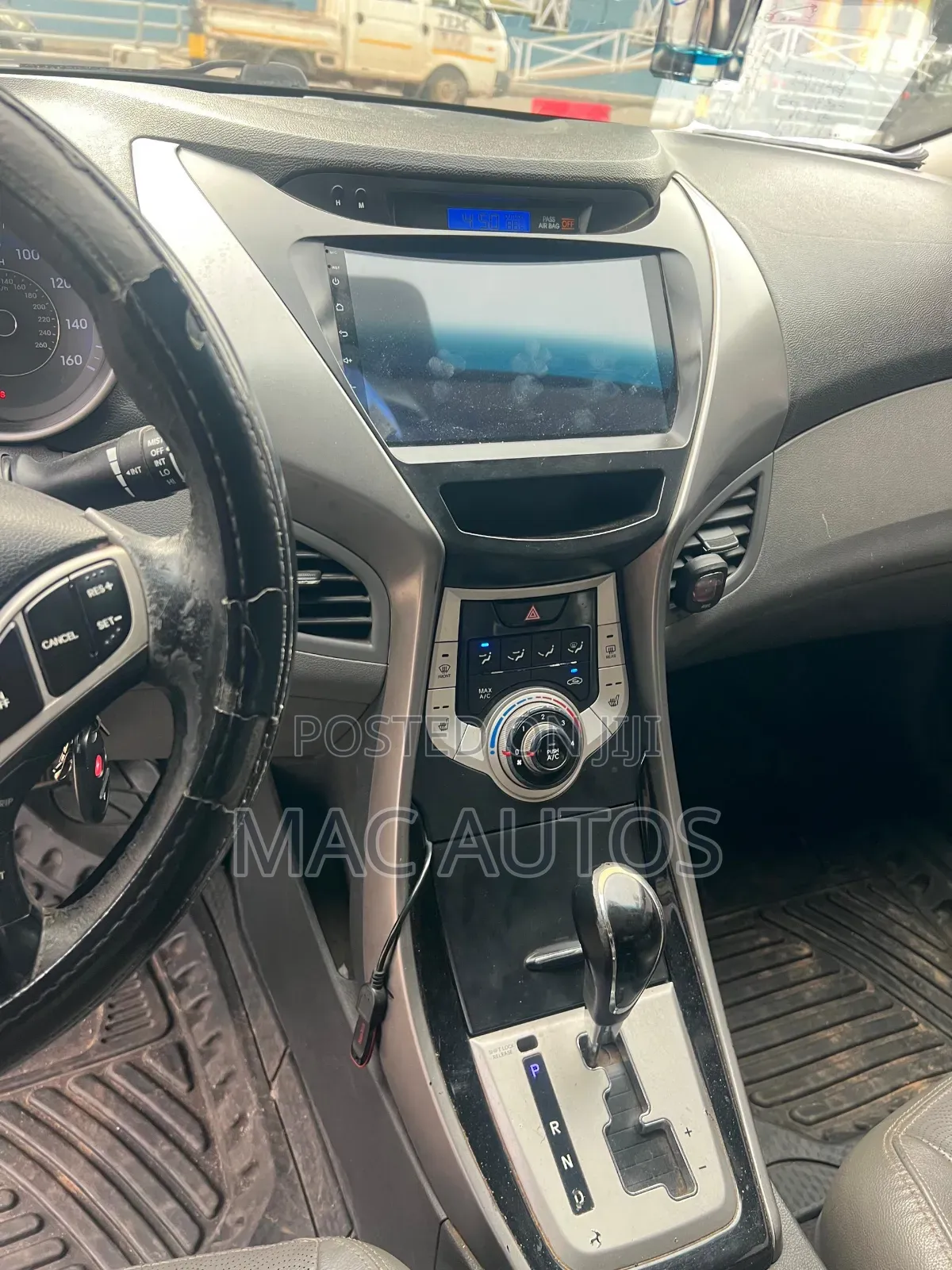 Hyundai Elantra 2012 Black