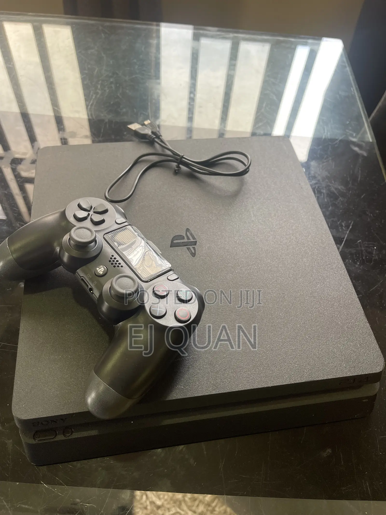 Ps4 Slim 500gig Jailbreak and Account Console Available