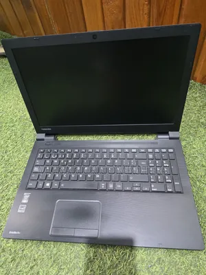 Laptop Toshiba Satellite R845 4GB Intel Core i3 HDD 500GB