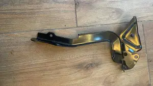 Toyota Highlander 08-11 Hood Hinge