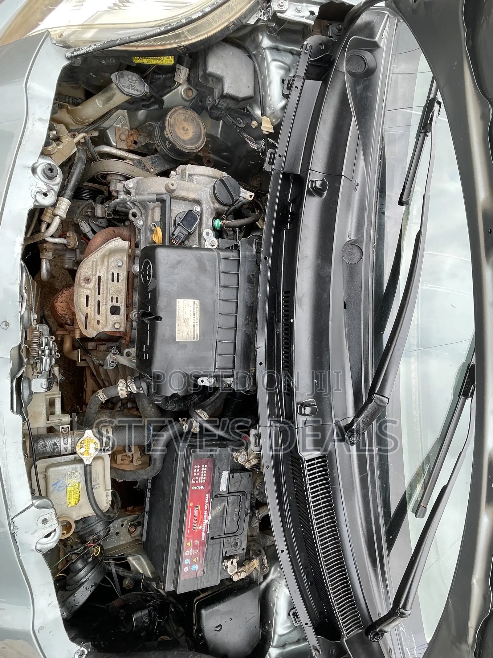 Toyota Vitz 1.3 FWD 5dr 2010 Gray