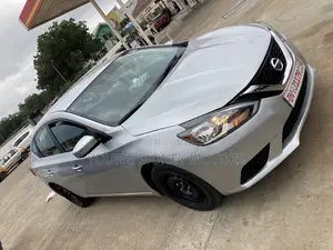 Nissan Sentra SV 2017 Silver