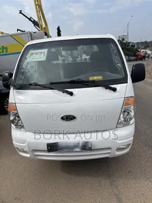 Kia Bongo 2015 White
