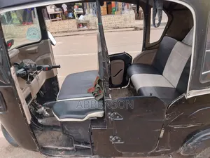 Bajaj RE 2024 Black