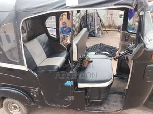 Bajaj RE 2024 Black