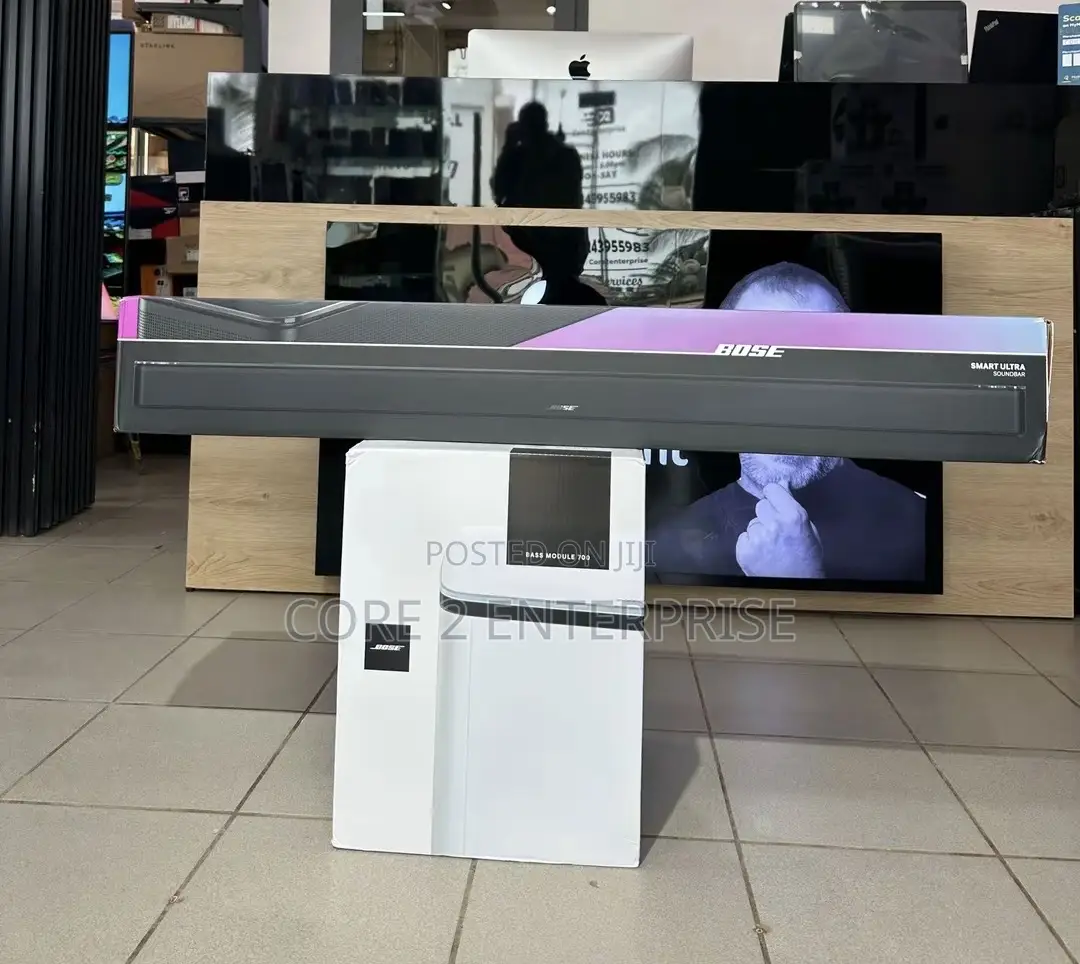 Bose Smart Ultra Soundbar + Bass Module 700
