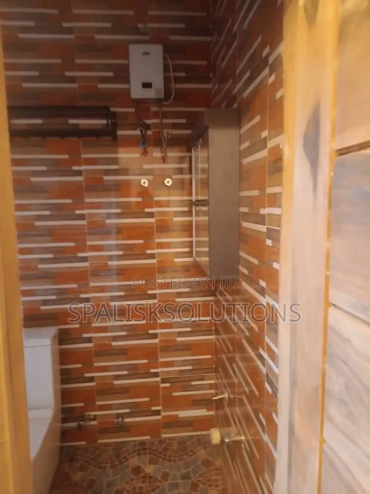 Furnished 2bdrm House in Amasaman for sale