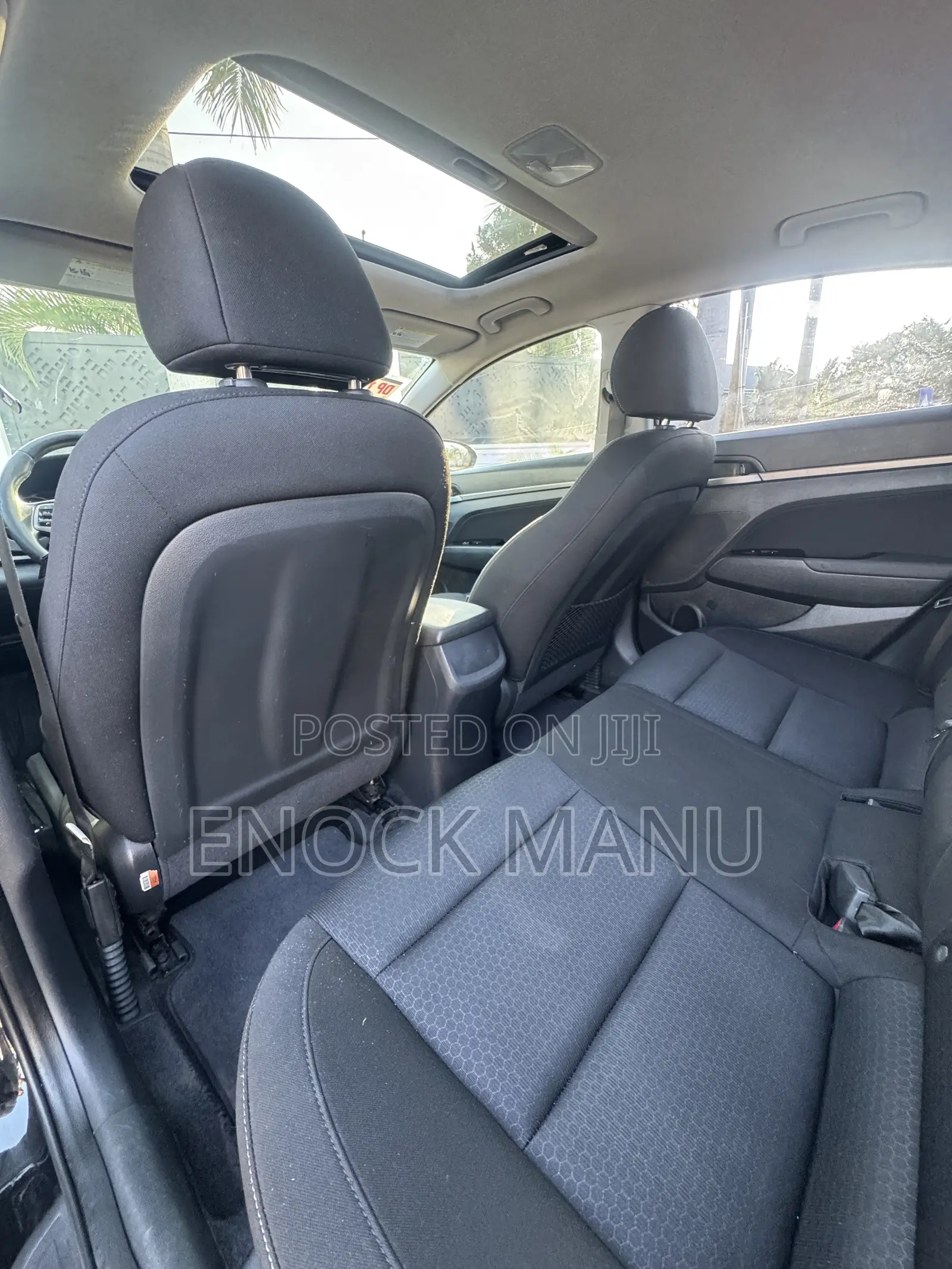 Hyundai Elantra SE Sedan FWD (2.0L 4cyl 6M) 2017 Black