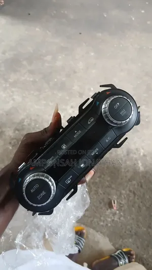Mercedes Benz CLA AC Switch