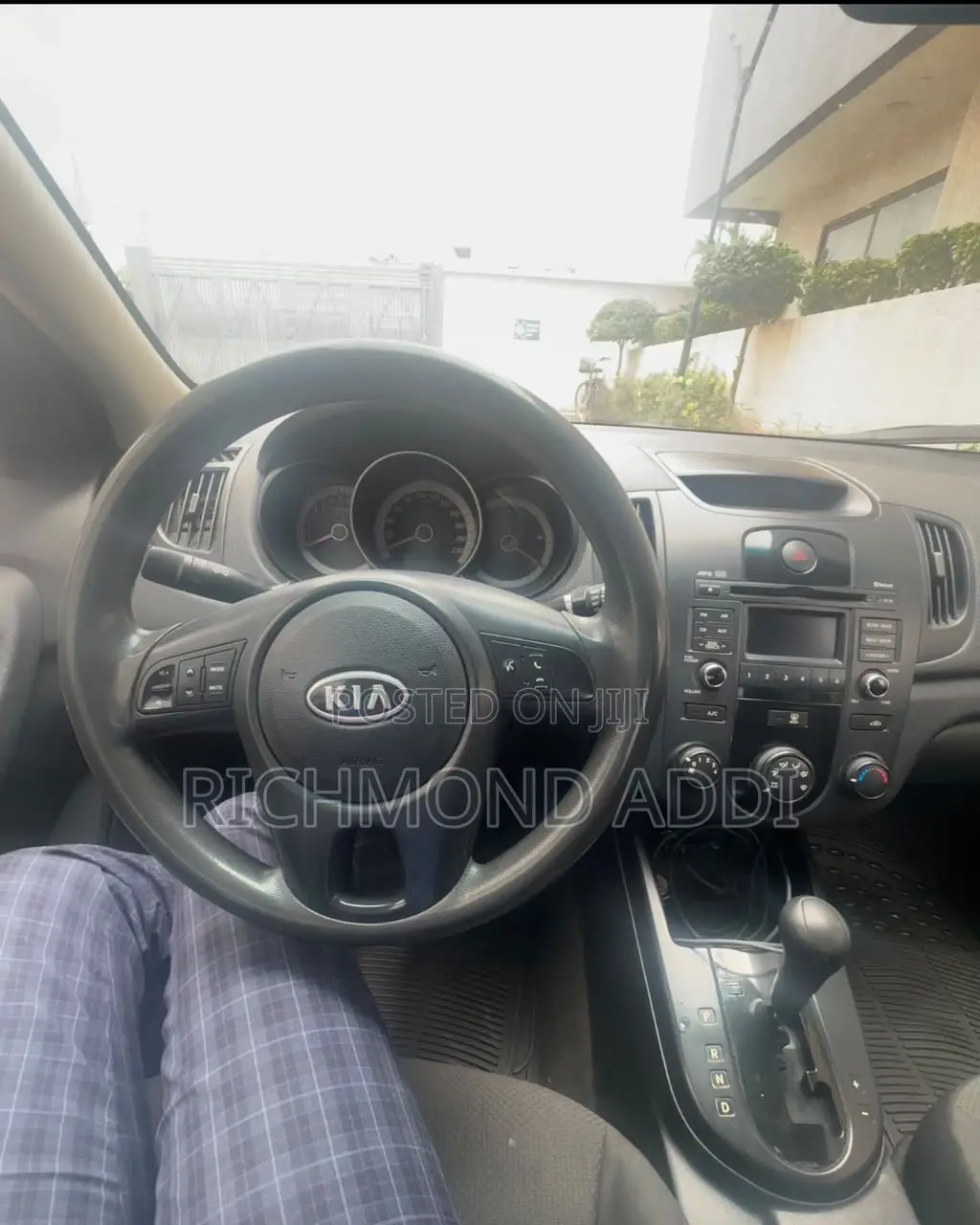 Kia Forte EX 2010 Gray