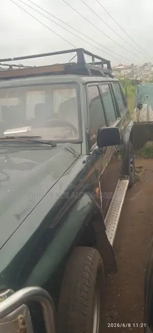 Nissan Patrol 1993 Green