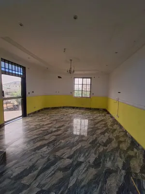 3bdrm Apartment in Kwabenya for rent