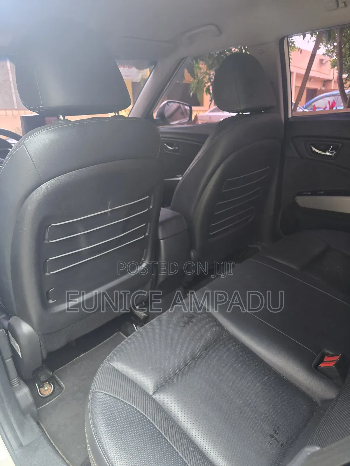 SsangYong Tivoli 2016 White