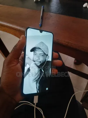 Samsung Galaxy A50 128 GB Black
