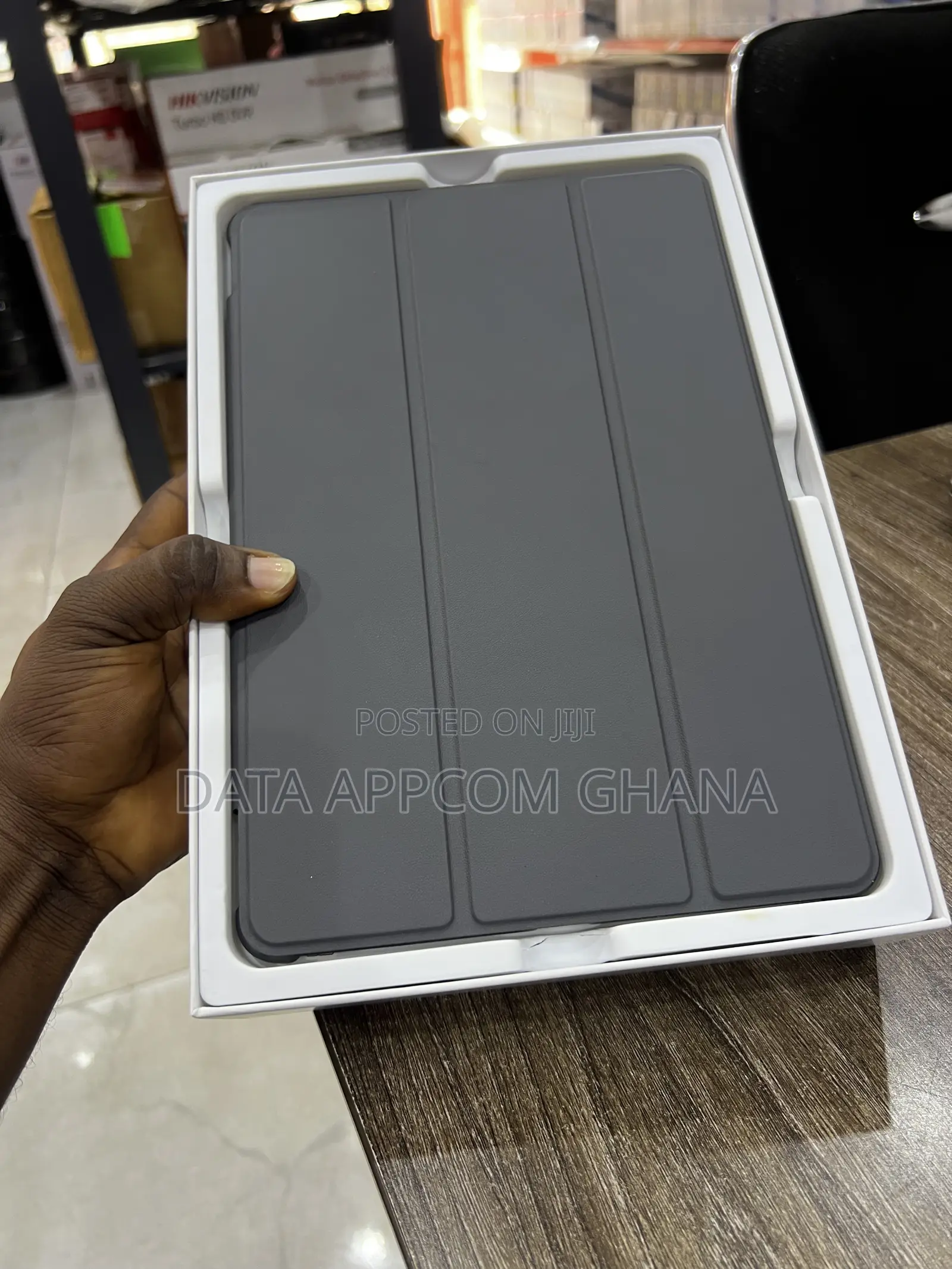New Tablet 128 GB Black