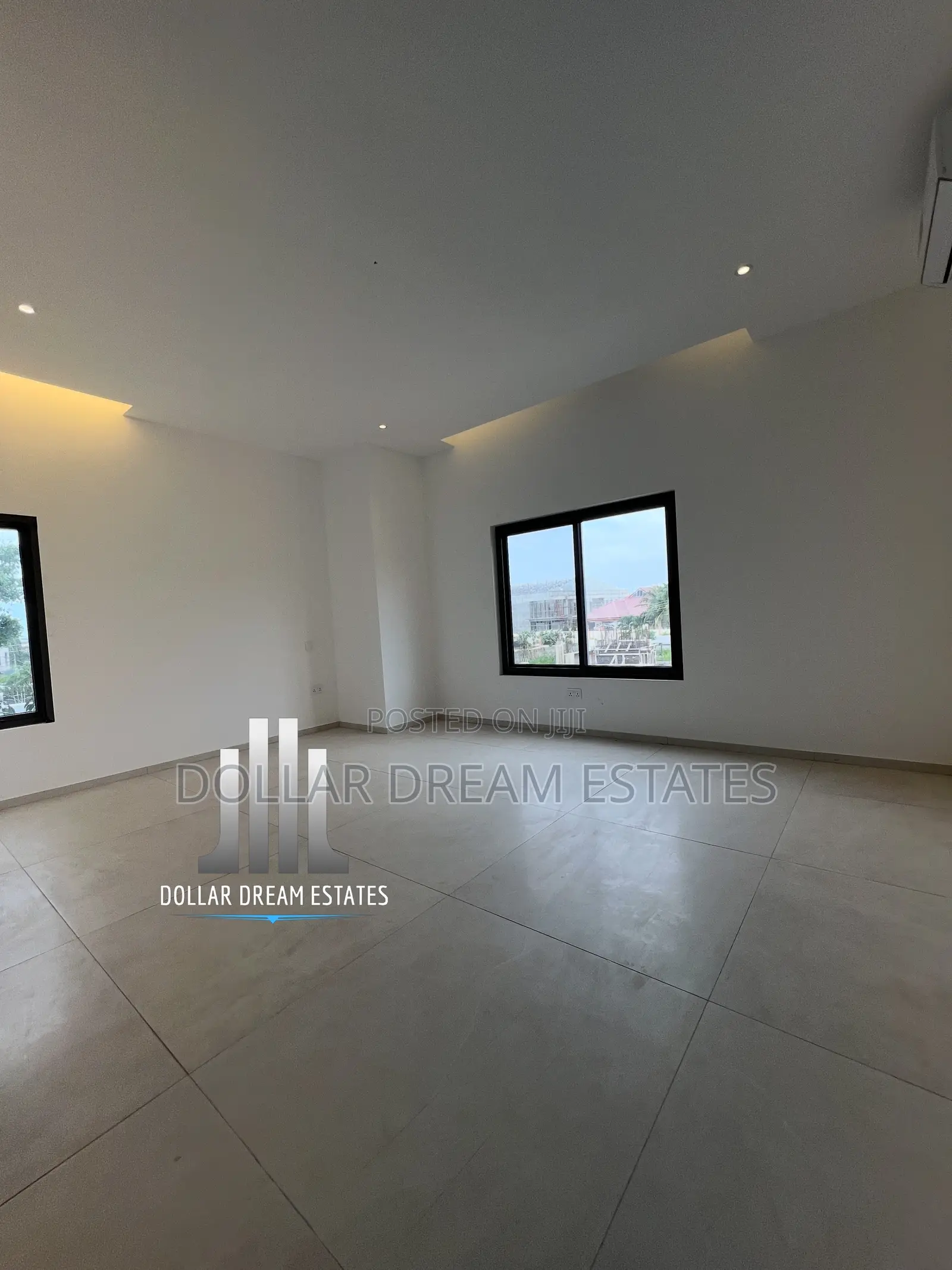 4bdrm House in Adjiriganor for sale