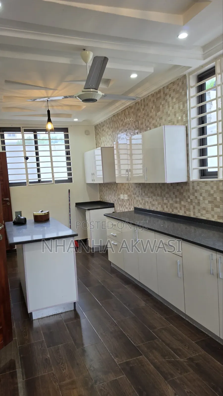 4bdrm House in Lashibi Mf, Sakumono for rent