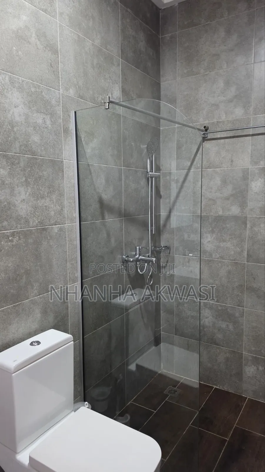 4bdrm House in Lashibi Mf, Sakumono for rent