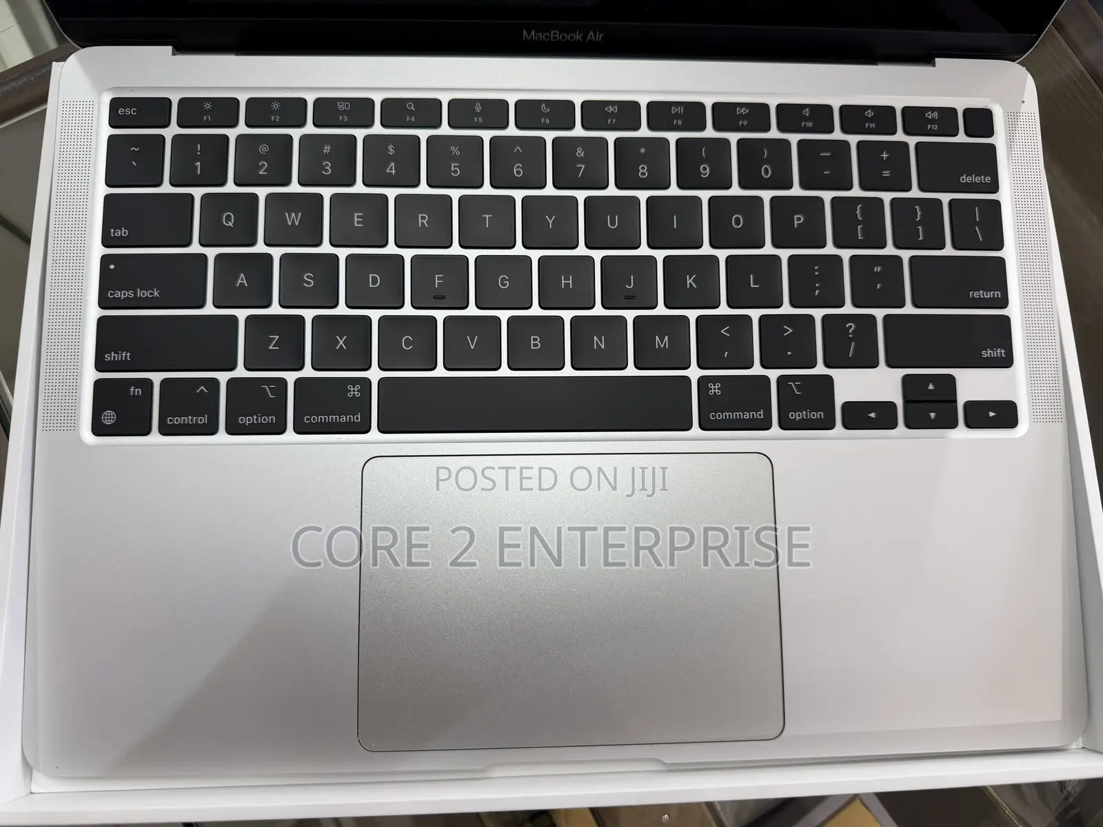 Laptop Apple MacBook Air 16GB Apple M1 SSD 256GB