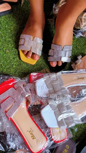 Ladies Flat Wear
