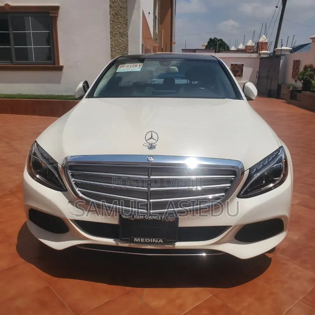 Mercedes-Benz C300 2015 White