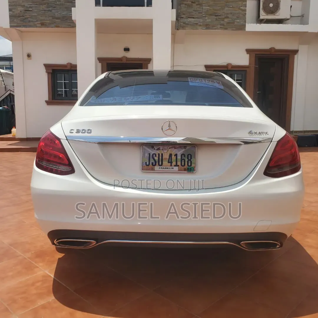 Mercedes-Benz C300 2015 White
