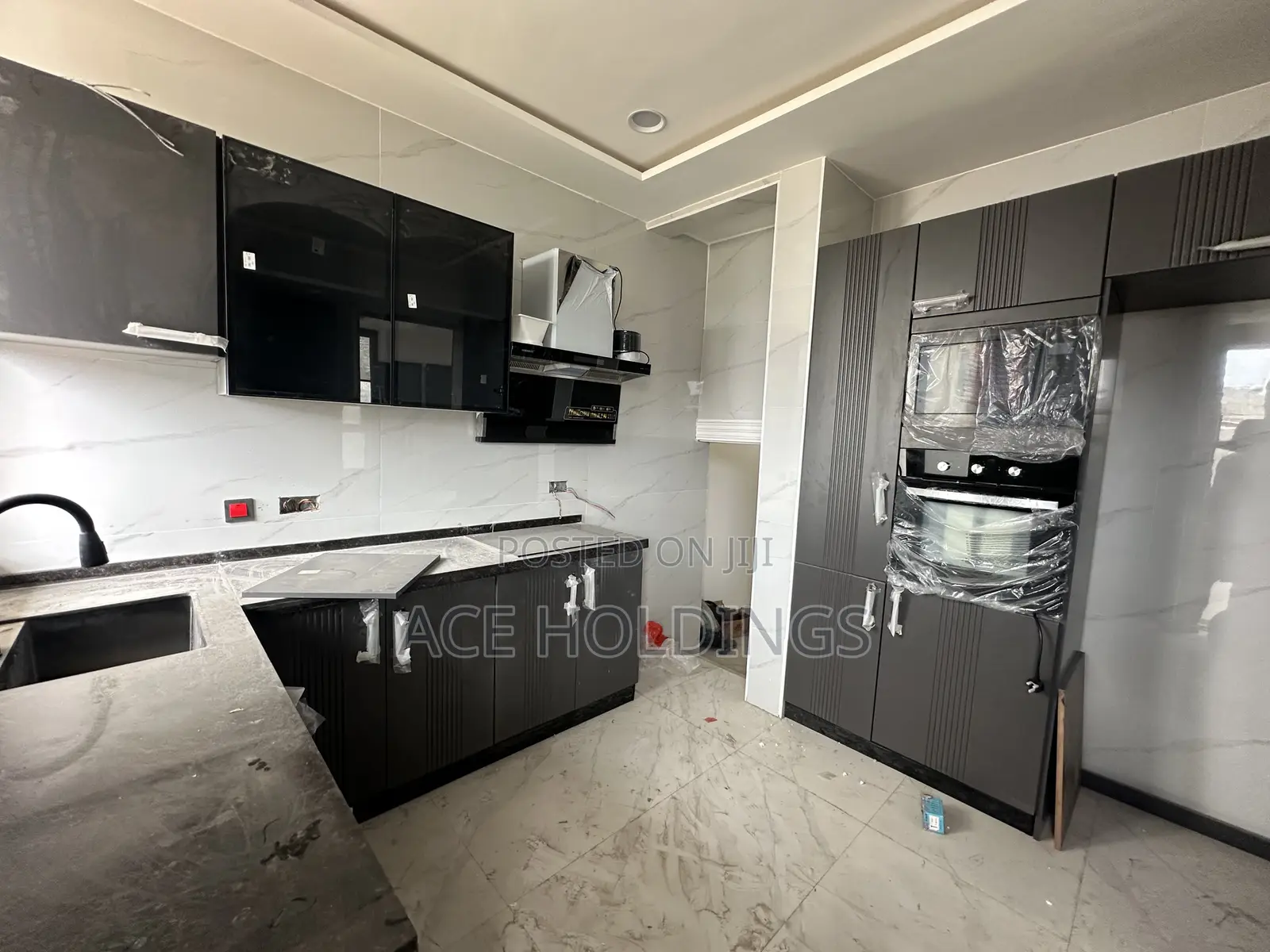 3bdrm House in Adjiringanor, Adjiriganor for sale