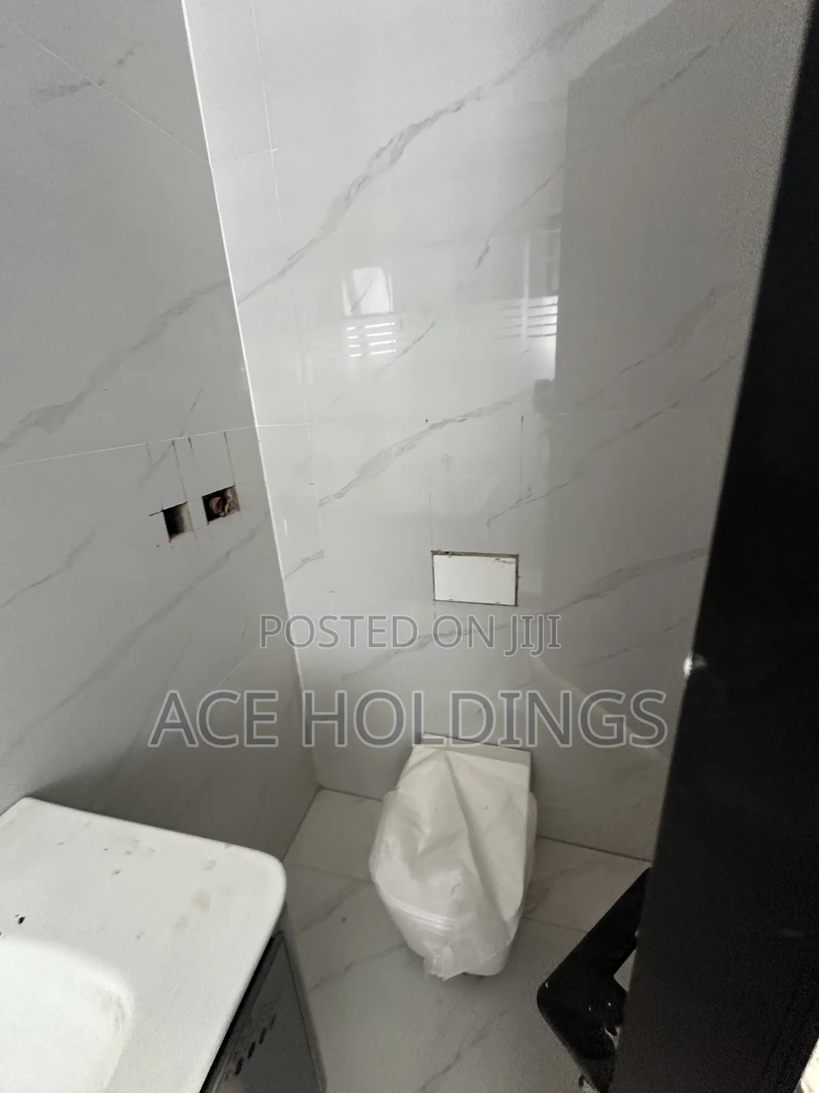 3bdrm House in Adjiringanor, Adjiriganor for sale