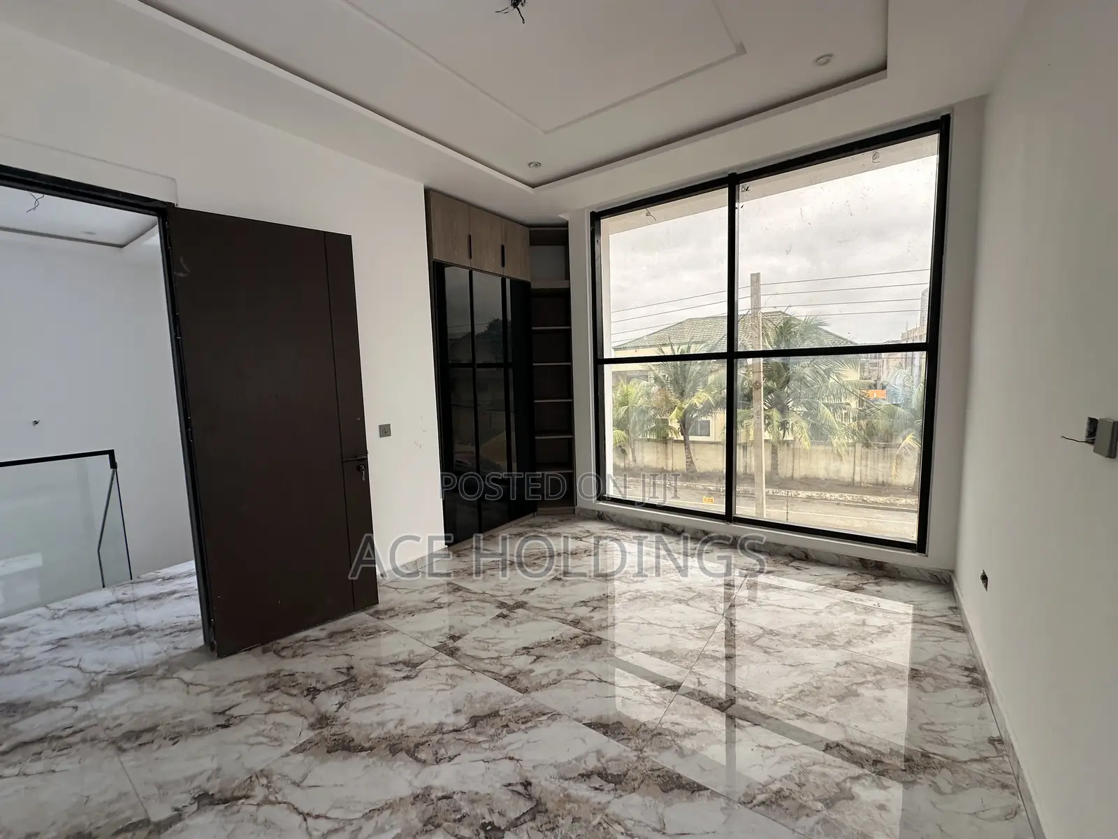 3bdrm House in Adjiringanor, Adjiriganor for sale