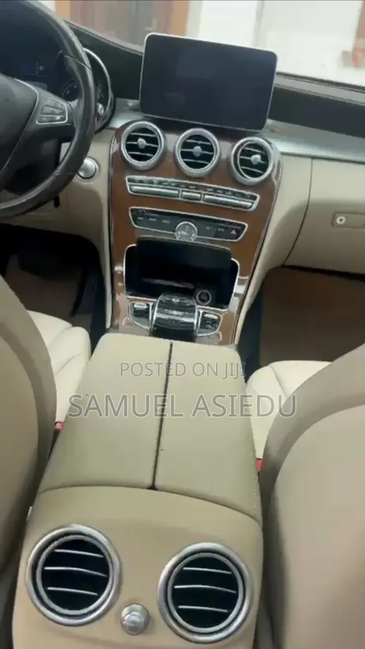 Mercedes-Benz C300 2015 White