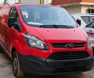 Ford Transit 2016 Red