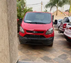 Ford Transit 2016 Red