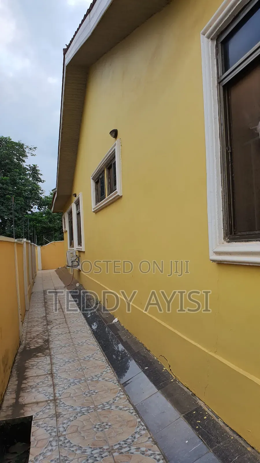 4bdrm House in Detwin Property, Kwabenya for sale