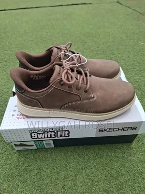 Sketchers Sneakers