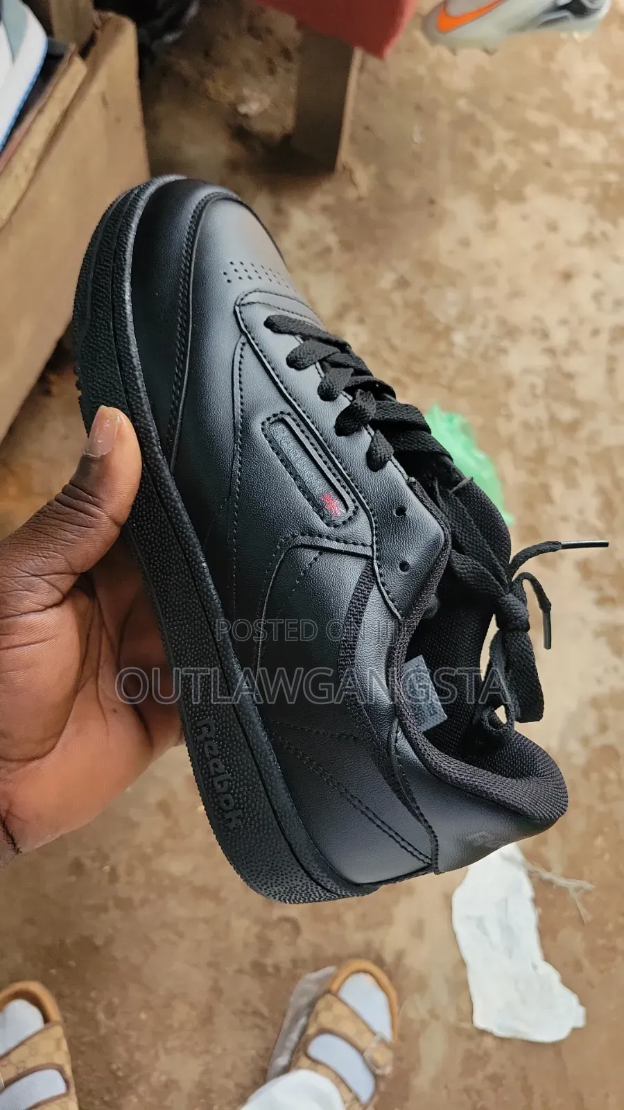 Sneaker Plug