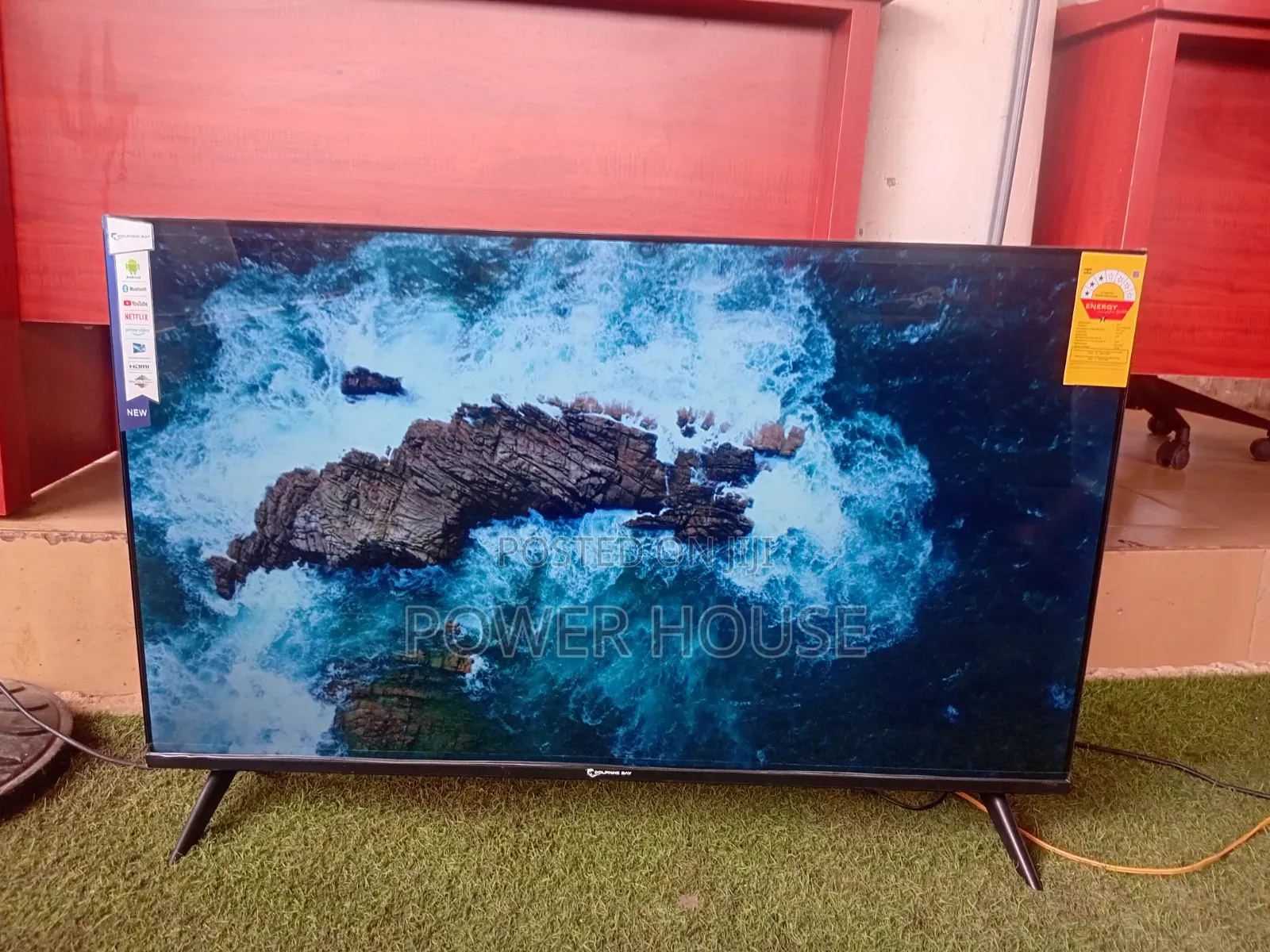Quality Smart Television With Brilliant Colours, Sharp Images