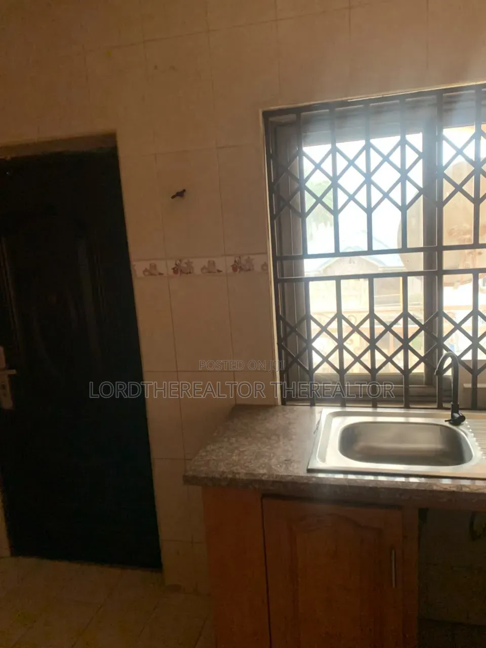 2bdrm Apartment in Ofankor for rent