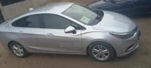Chevrolet Cruze 2018 Gray